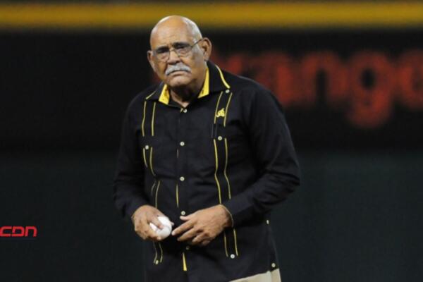 Mendy López, uno de los narradores deportivos más queridos y reconocidos del país. (Foto, fuente externa)