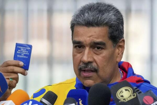 Maduro planteó este miércoles una reforma a la Constitución de Venezuela que amplíe y modernice 