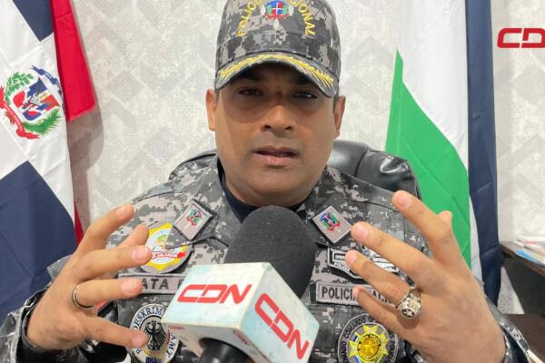 Coronel Miguel Mata Rodríguez, Director Regional de la Policía Nacional en María Trinidad Sánchez y Samaná. 