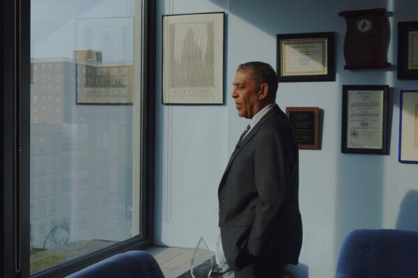 Proyectan en Washington teaser de documental sobre la vida del congresista Adriano Espaillat