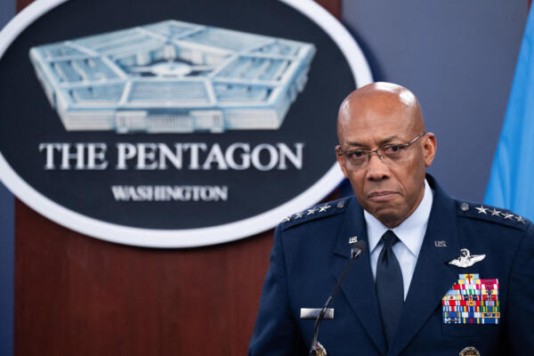 El presidente del Estado Mayor Conjunto de los Estados Unidos, Charles Brown Jr. AFP