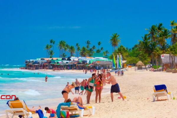 En enero de 2025, el país recibió un total de 1,155,484 turistas y cruceristas. (foto, fuente externa)