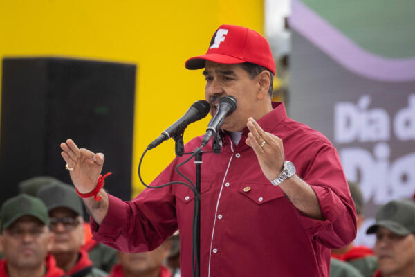 Fotografía de archivo en donde se ve al líder chavista Nicolás Maduro en Caracas (Venezuela). EFE/ Rayner Peña R