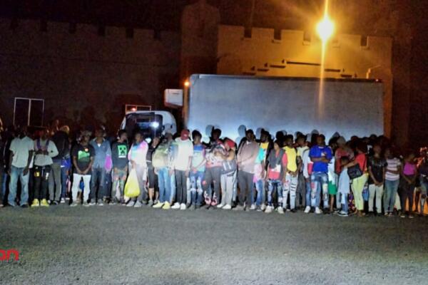 Entregan más de 90,000 haitianos indocumentados a Migración en seis meses. (foto, fuente externa)