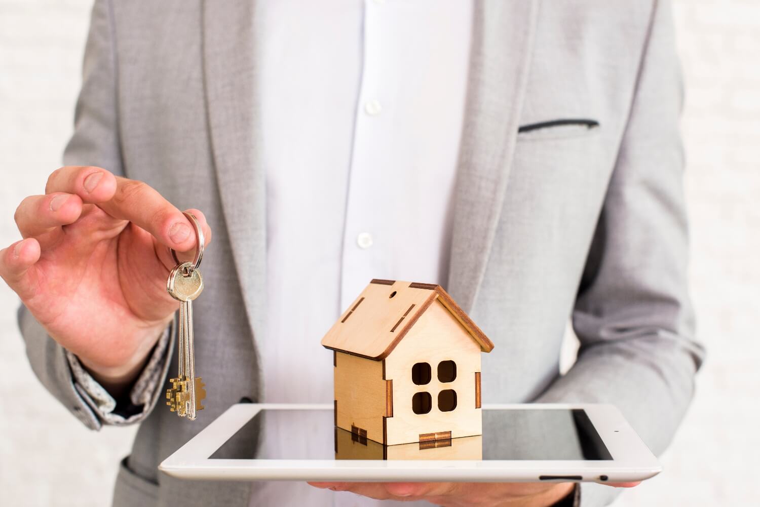 Estafadores inmobiliarios invitaron a “primer picazo” para vender falsa confianza