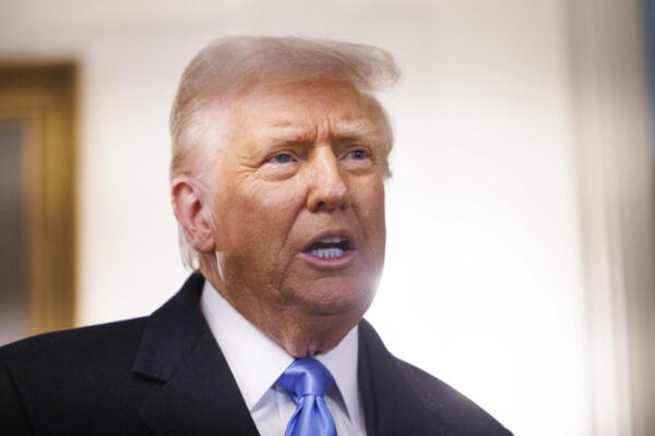 El presidente de EE.UU., Donald Trump, en una foto de archivo. EFE//AARON SCHWARTZ