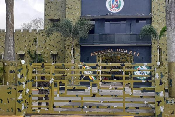 La magistrada agregó el que el joven amenazaba a adolescente bajo el alegato de que si decía algo le pasaría como a Emely Peguero. Foto: Fuente externa 