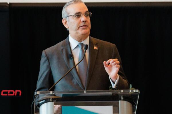 Abinader impulsa a RD como destino clave para la inversión textil y de calzado. (Foto, fuente externa)