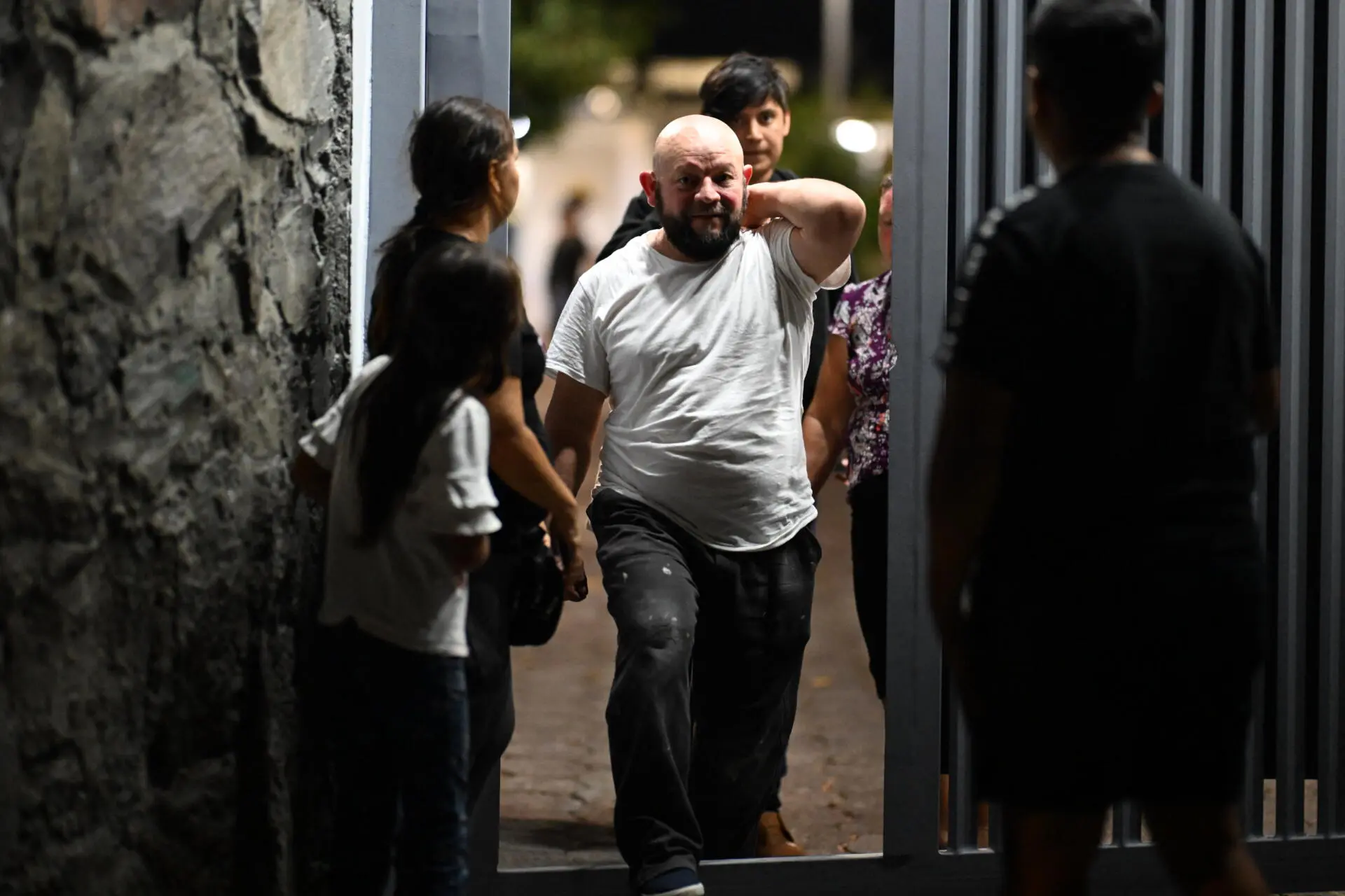 "Perdí todo en un instante": El dolor de un salvadoreño deportado tras 20 años en EE. UU.