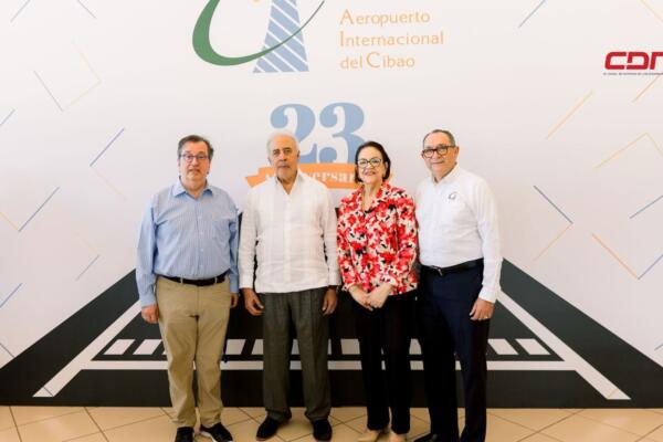 El Aeropuerto Cibao celebra misa por su 23 aniversario. (Foto, fuente externa)