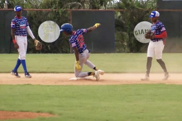 El evento se desarrolló en el complejo Naranjo Baseball Field en Santo Domingo Este y sirvió como plataforma para que los jóvenes puedan presentar sus habilidades a todas las organizaciones de MLB con el objetivo de convertirse en peloteros profesionales.