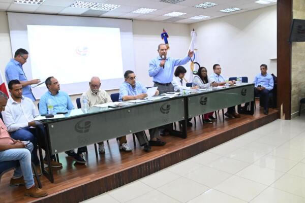 En el encuentro ordinario, correspondiente al mes de marzo, fue aprobado a unanimidad el informe del presidente del COD, ingeniero Garibaldy Bautista, quien presentó las principales actividades del programa que llevó a cabo el organismo durante el año 2024.
