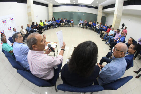 Los federados citaron como preocupantes la falta de lugares para alojamiento y entrenamiento de los atletas, la logística de transporte a los posibles destinos alternativos disponibles en el país para la práctica de algunas disciplinas.