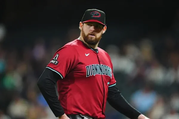 Jordan Montgomery estaba programado para formar parte del roster del Día Inaugural de Arizona como relevista.