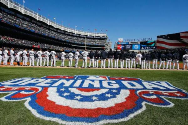 El Yankee Stadium vibró con emoción en el esperado Opening Day.