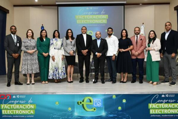 DGII celebra Congreso de Facturación Electrónica en el Distrito Nacional. (foto, fuente externa)