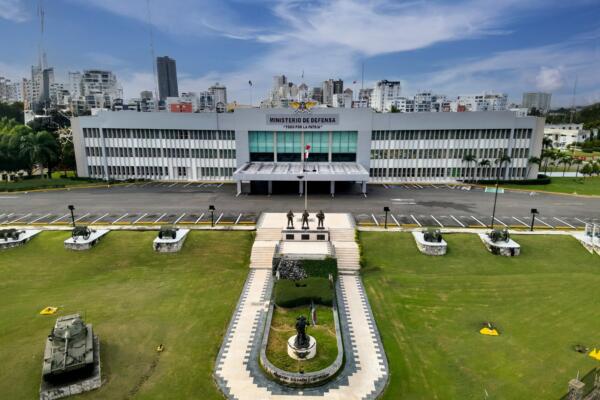 Compensarán a militares retirados sin haber ocupado cargos directivos