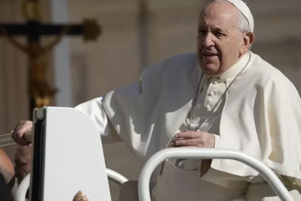 Con una pequeña fiesta en el hospital” Papa francisco celebra 12 años frente a la iglesia católica