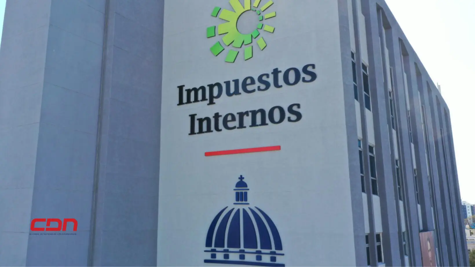 DGII lanza operativo en Las Terrenas para regularizar negocios informales