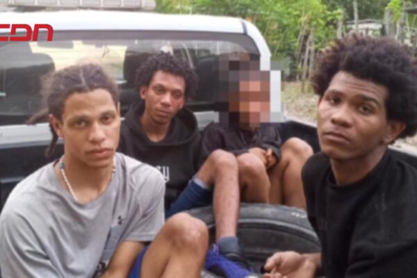Los integrantes de la banda se dedicaban a amenazar a personas con machetes y palos. 