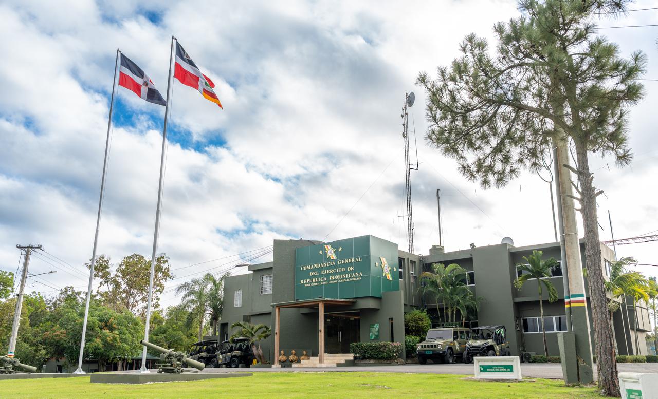 Militar del ERD hiere a un haitiano durante intento de robo en Valverde