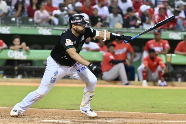 Francisco Peña es el nuevo catcher de las Estrellas