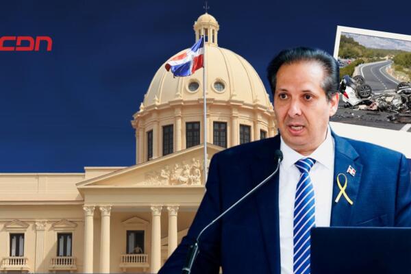 Víctor Atallah, ministro de Salud Pública. 