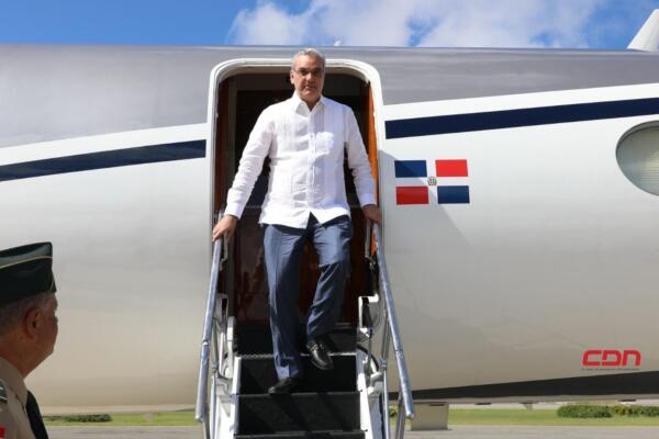 Abinader regresa al país tras participar en la Cumbre Ejecutiva de la AAFA. (Foto, fuente externa)