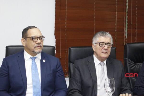 Buscan reducir prisión preventiva con garantías económicas. (foto, fuente externa)