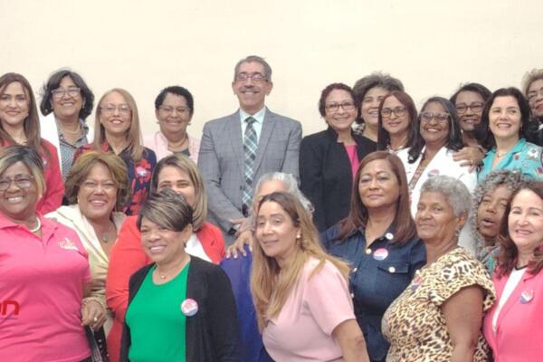 Maestras de la UASD respaldan a Asjana y piden mayor inclusión en la academia. (Foto, fuente externa)