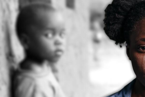 Mujeres haitianas relatan la desgarradora realidad de sus hijos deportados