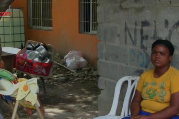 Los sufrimientos de Yésica cada vez más empeoran. Foto: Fuente externa 