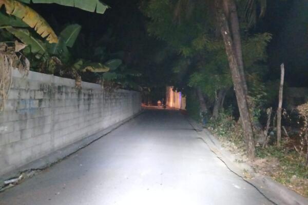 Denuncian falta de iluminación en calles de comunidad en Barahona. 