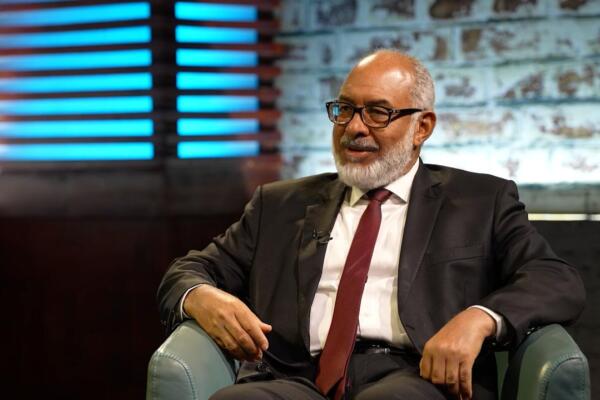 Persio Maldonado plantea necesidad de que el Estado apoye a la prensa y favorece actualización de la ley 61-32