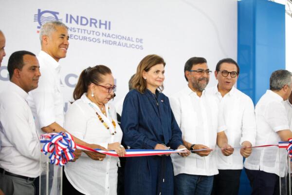 Raquel Peña afirma garantizar el acceso al agua y la educación es fundamental para el desarrollo del país