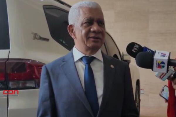 Ricardo de los Santos descarta propuesta del Defensor del Pueblo sobre la cesantía laboral. (Foto, fuente externa)