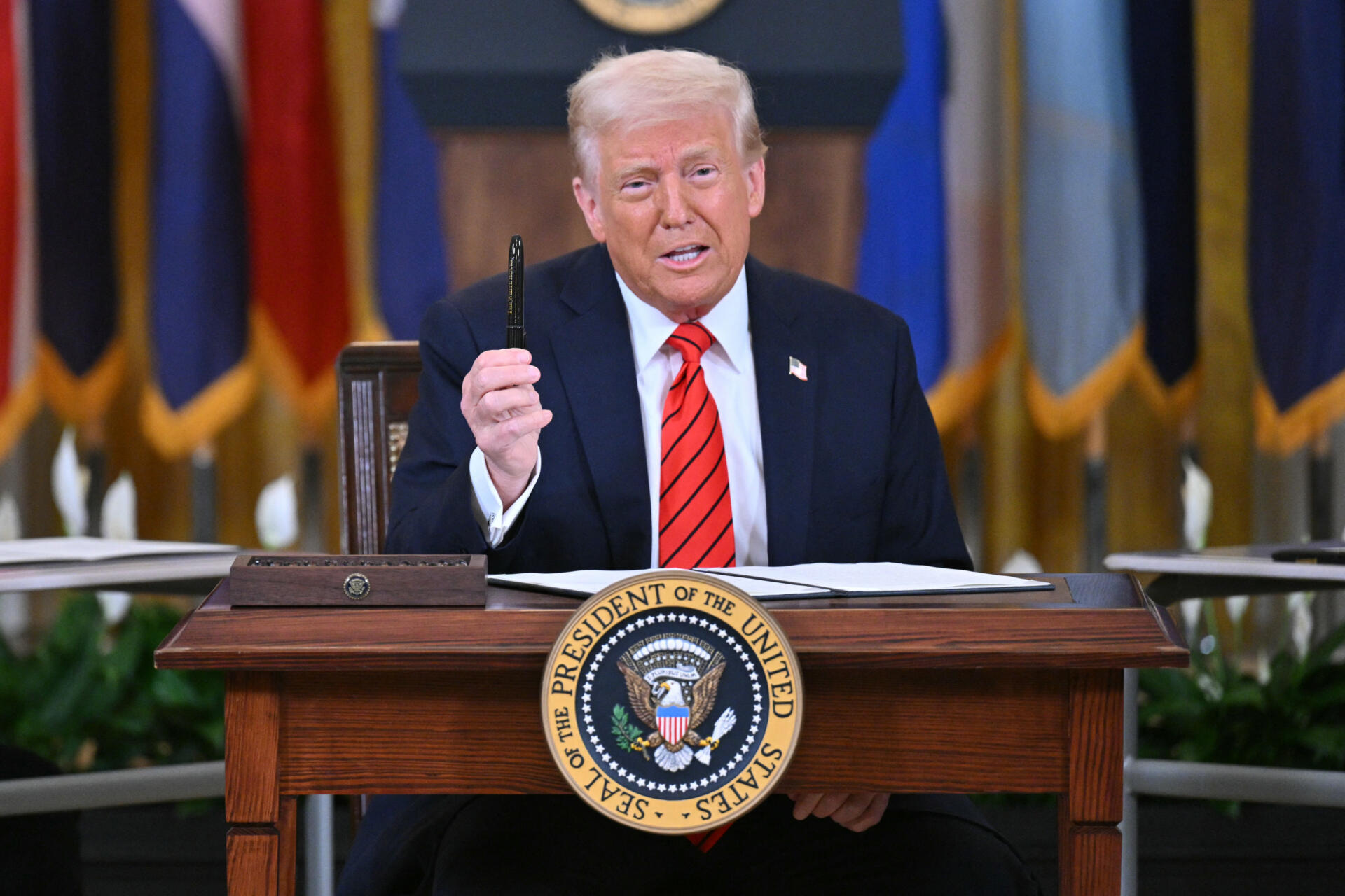 Trump cumple dos meses en el poder; ¿qué dicen las encuestas?