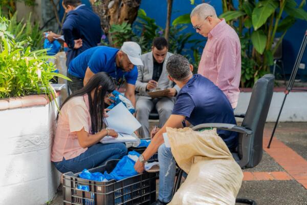 Pgase y Edesur Dominicana se incautaron más 6,000 medidores en diversas jornadas de desmantelamiento de conexiones irregulares.
