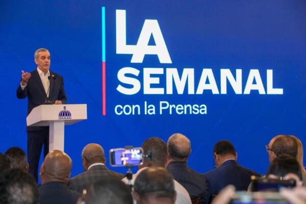 .Abinader propondrá aumento salarial en Turismo y Zonas Francas para reducir la empleomanía extranjera 