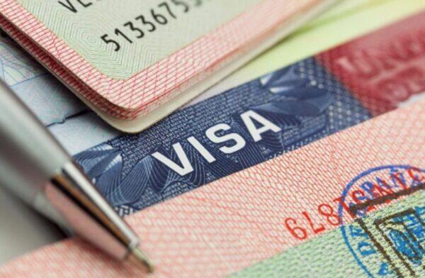 EE.UU. ha revocado visas a más de 300 extranjeros, entre ellos estudiantes propalestinos