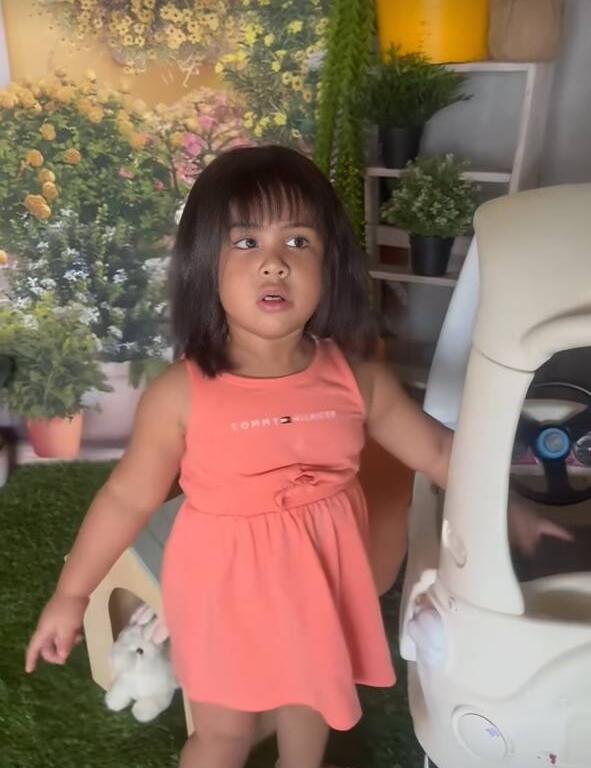 Yailin llevó a su hija Cattleya al salón y le montó nuevo look