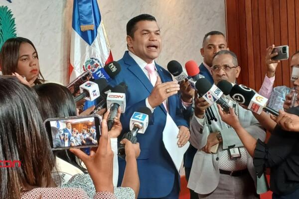 Tobías Crespo reintroduce proyecto para reducir en un 75 % las multas de tránsito. (foto, fuente externa)