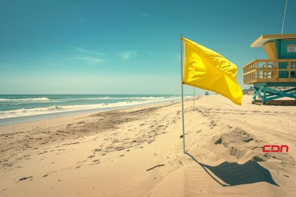 El sistema de banderas en las playas es una herramienta fundamental para informar a los bañistas sobre las condiciones del mar. (Foto, fuente externa)