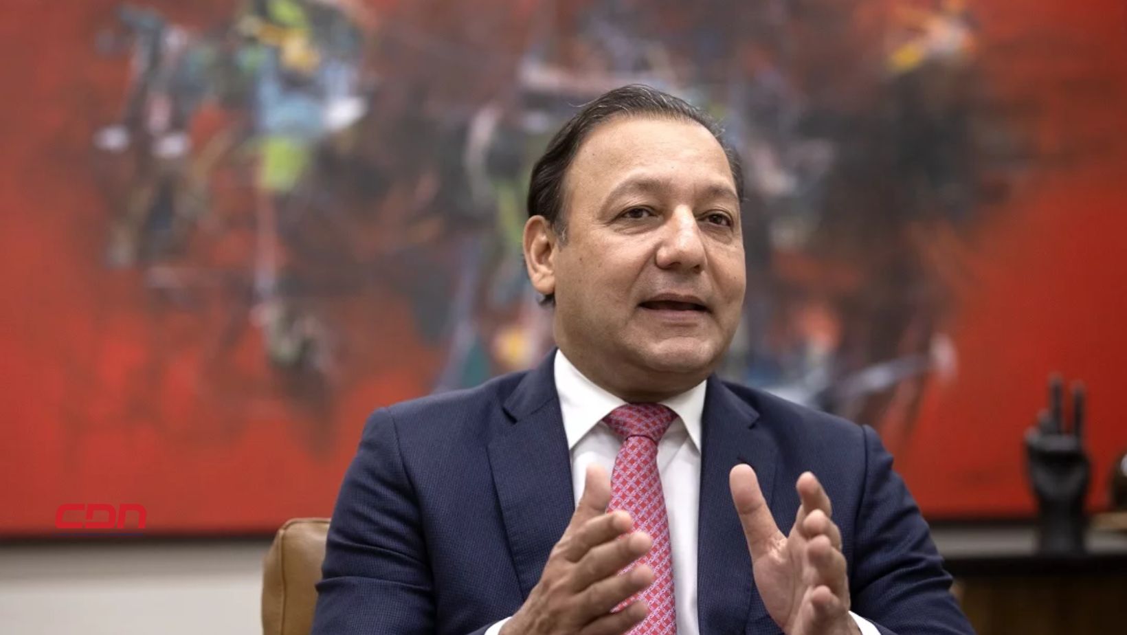 Abel Martínez critica medida del gobierno que impone turnos laborales sin planificación