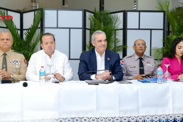Abinader encabeza reunión de seguimiento al Plan de Seguridad Ciudadana. (foto, fuente externa)