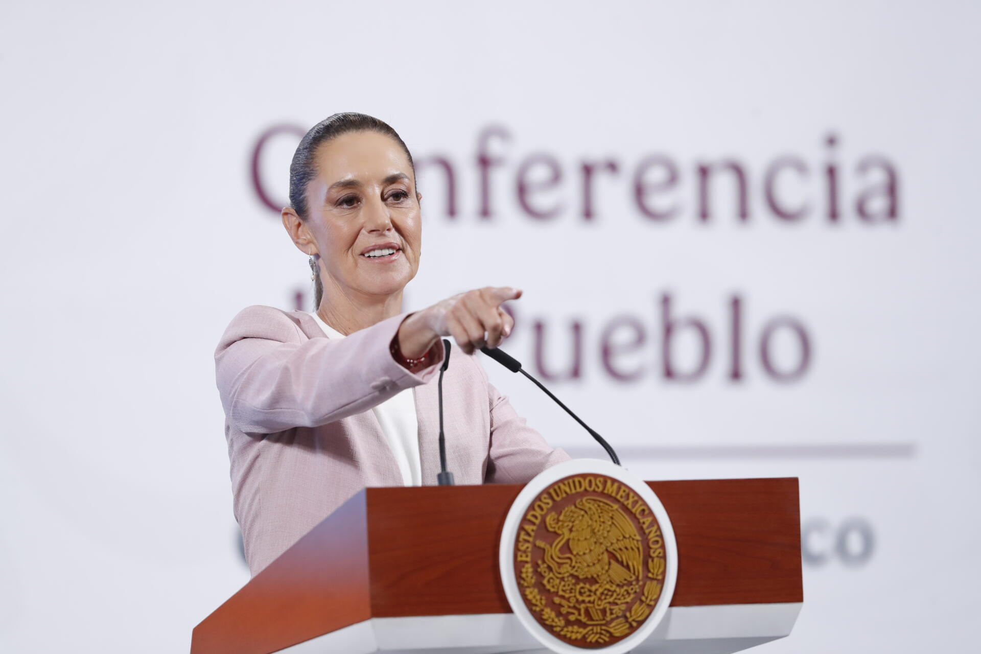 México queda entre ventajas y riesgos de recesión tras los aranceles de Trump
