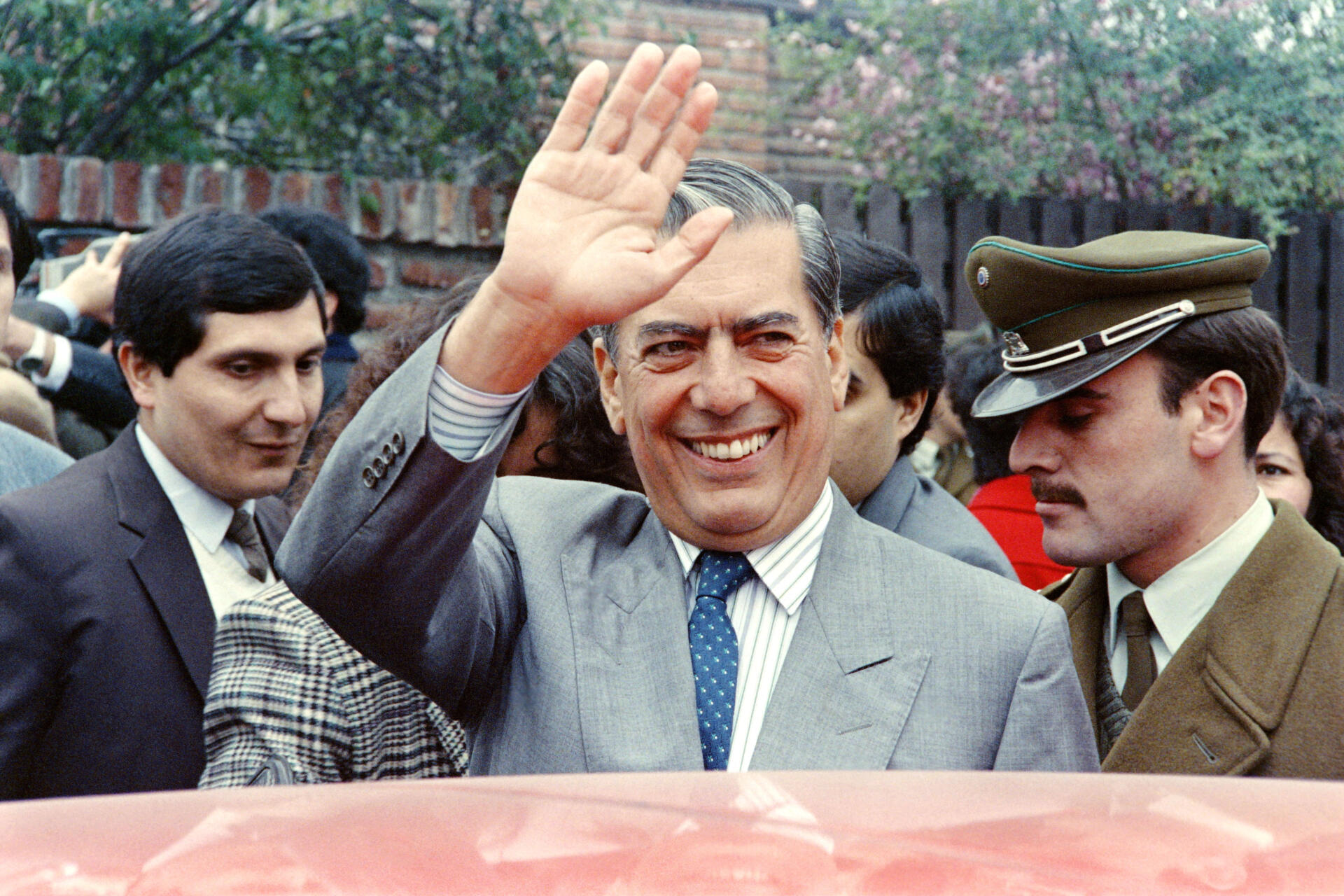 Los grandes amores del escritor Mario Vargas Llosa