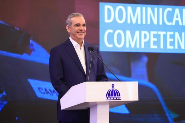 Abinader invitará a Danilo, Hipólito y Leonel a conversar sobre la crisis haitiana