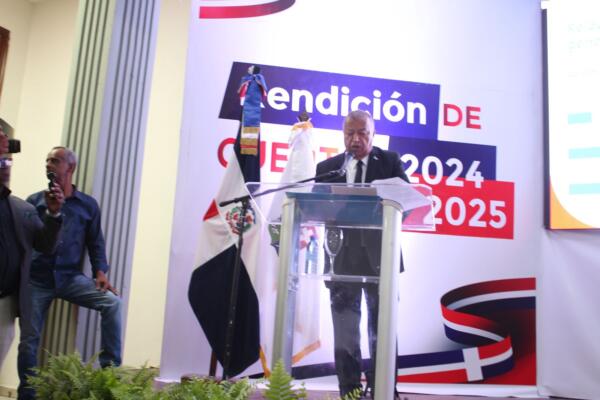 Nelson de la Rosa, alcalde de San Cristóbal.