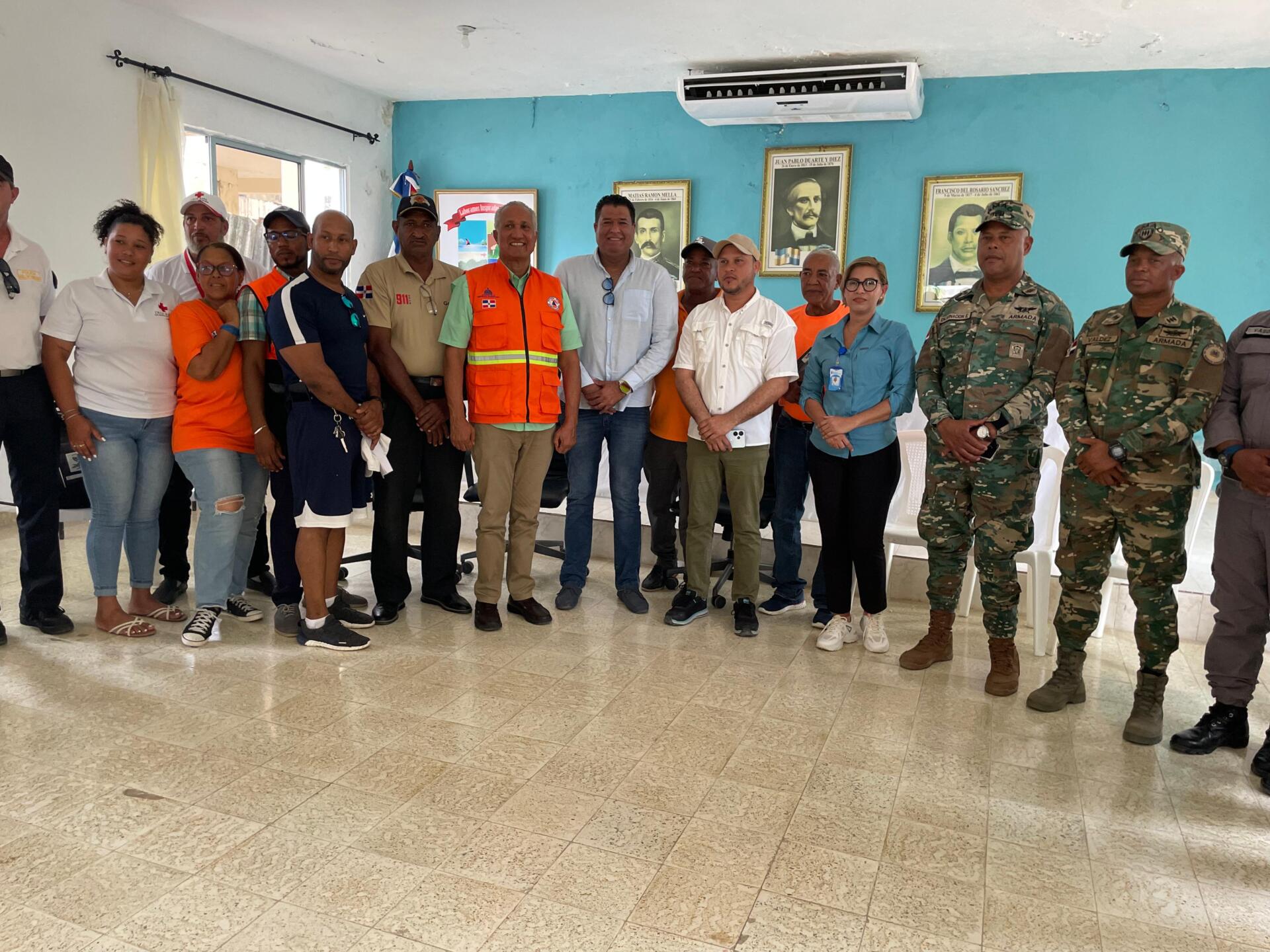 Autoridades de Río San Juan coordinan operativo de Semana Santa 2025 (3)
